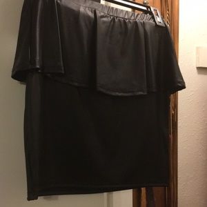 Black faux leather skirt! Super stretchy and cute!